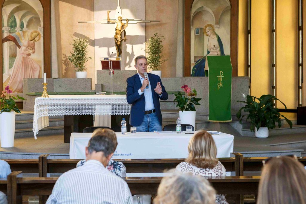 Immagine per Catechesi: Angeli e Arcangeli. Ruolo nella storia della Salvezza e influsso sugli uomini.