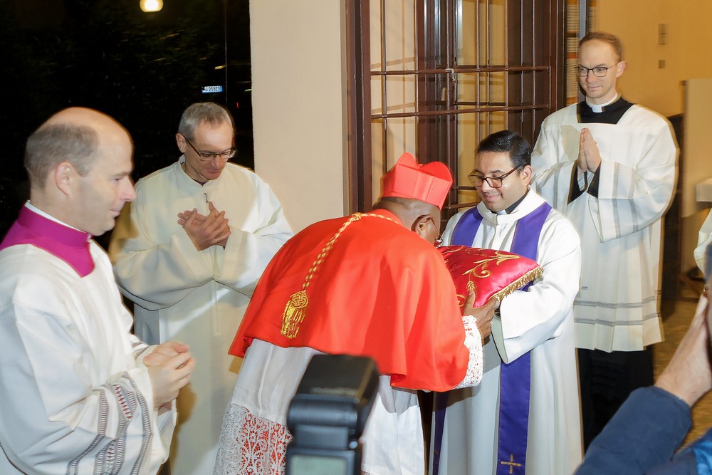 Immagine per La presa di possesso del titolo cardinalizio di S. Em. Mons. Fridolin